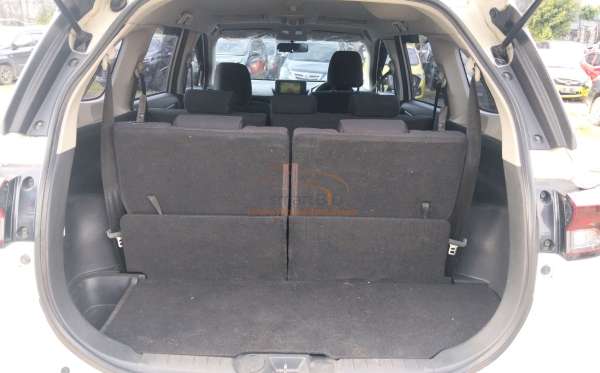 TOYOTA AVANZA 1.3 E