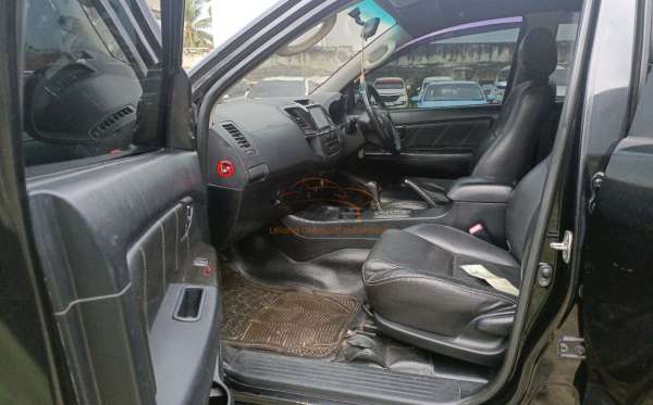 TOYOTA FORTUNER 2.7 G LUX