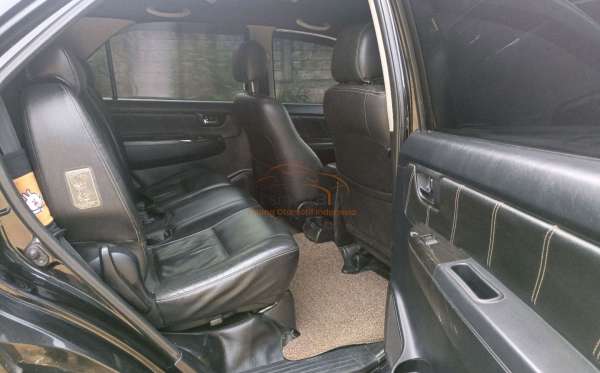 TOYOTA FORTUNER 2.7 G LUX