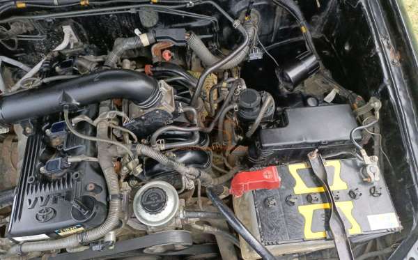 TOYOTA FORTUNER 2.7 G LUX