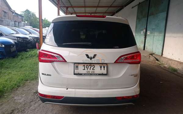WULING CORTEZ 1.5ST LUX CVT