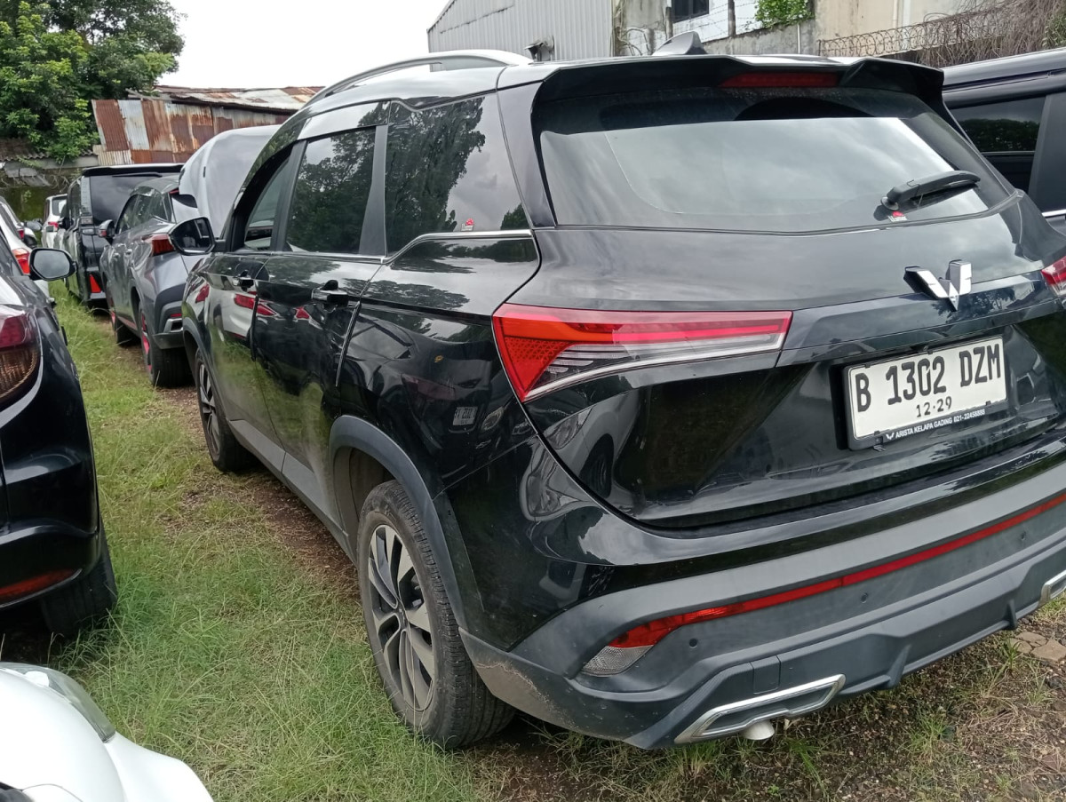 WULING Almaz 1.5LT LUX + SC CVT (4X2) A/T