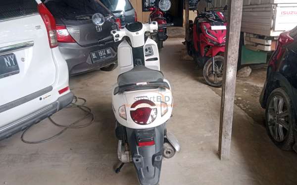 HONDA  SCOOPY