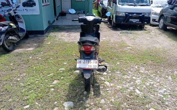 HONDA REVO X