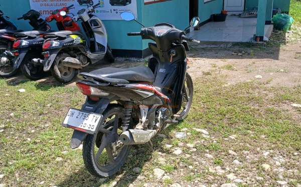 HONDA REVO X