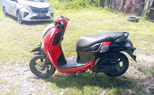 HONDA SCOOPY