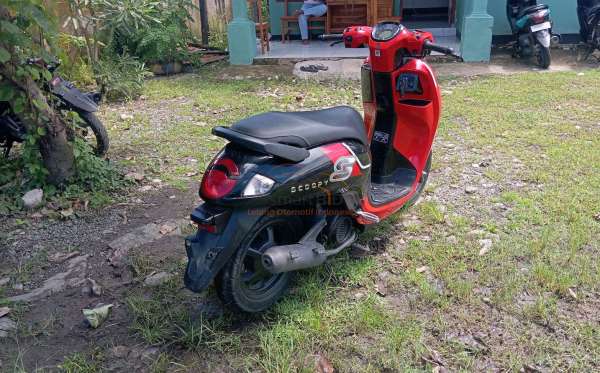 HONDA SCOOPY