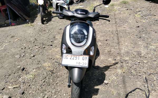 HONDA  SCOOPY