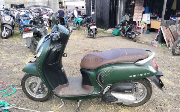 HONDA  SCOOPY