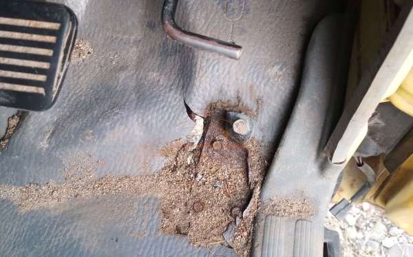 MITSUBISHI COLT DIESEL