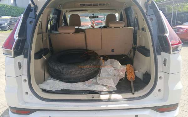 MITSUBISHI XPANDER EXCEED