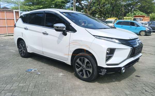MITSUBISHI XPANDER EXCEED