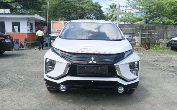 MITSUBISHI XPANDER EXCEED