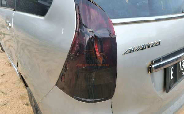 TOYOTA AVANZA