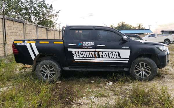 TOYOTA HILUX 2.4G DC 4X4