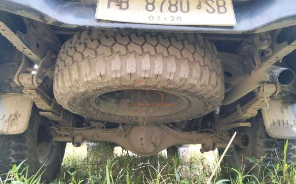 TOYOTA HILUX 2.4G DC 4X4