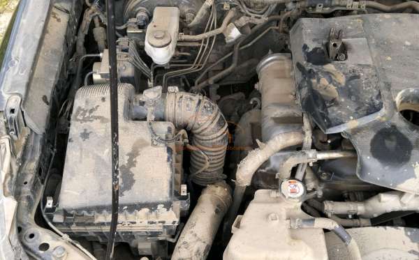 TOYOTA HILUX 2.4G DC 4X4