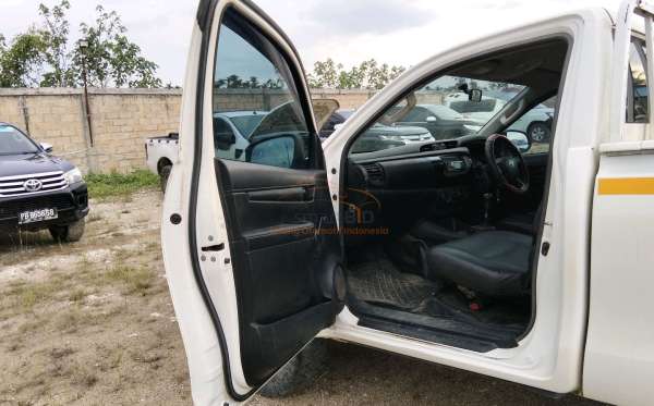 TOYOTA HILUX PICK UP