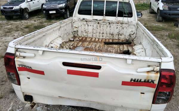 TOYOTA HILUX PICK UP