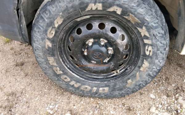 TOYOTA HILUX PICK UP