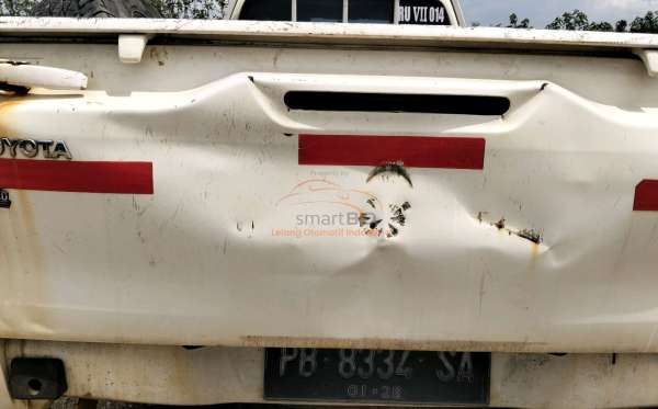 TOYOTA HILUX PICK UP