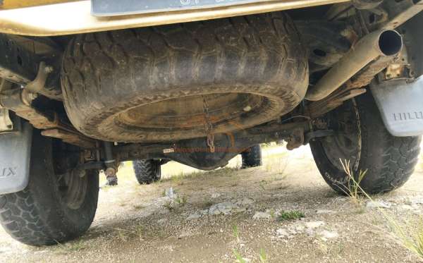 TOYOTA HILUX PICK UP