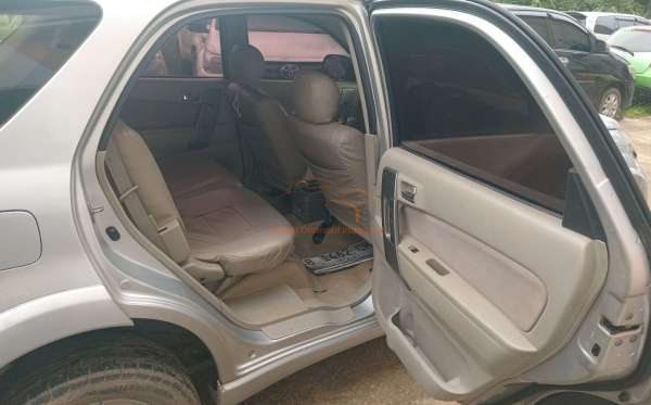 TOYOTA RUSH 1.5 G A/T