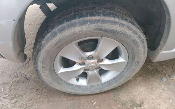 TOYOTA RUSH 1.5 G A/T