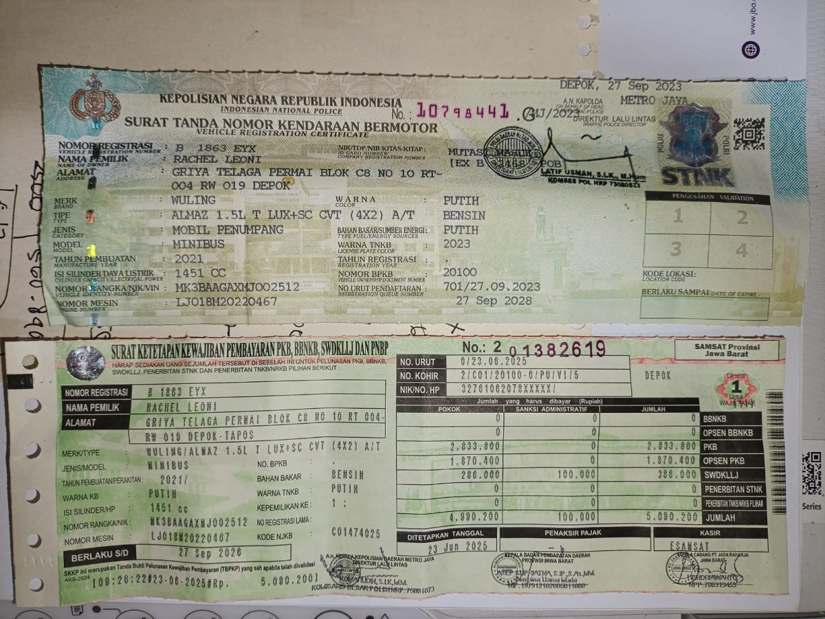 WULING  ALMAZ Almaz 1.5LT LUX + SC CVT (4X2) A/T