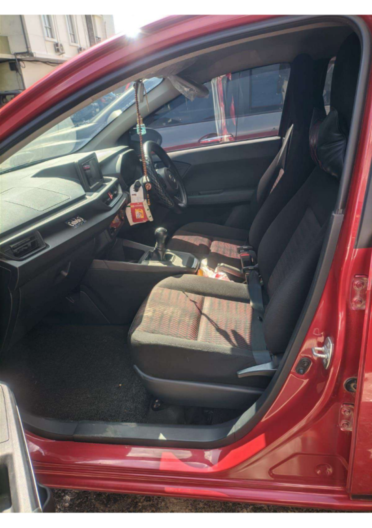 DAIHATSU  AYLA  1.2R