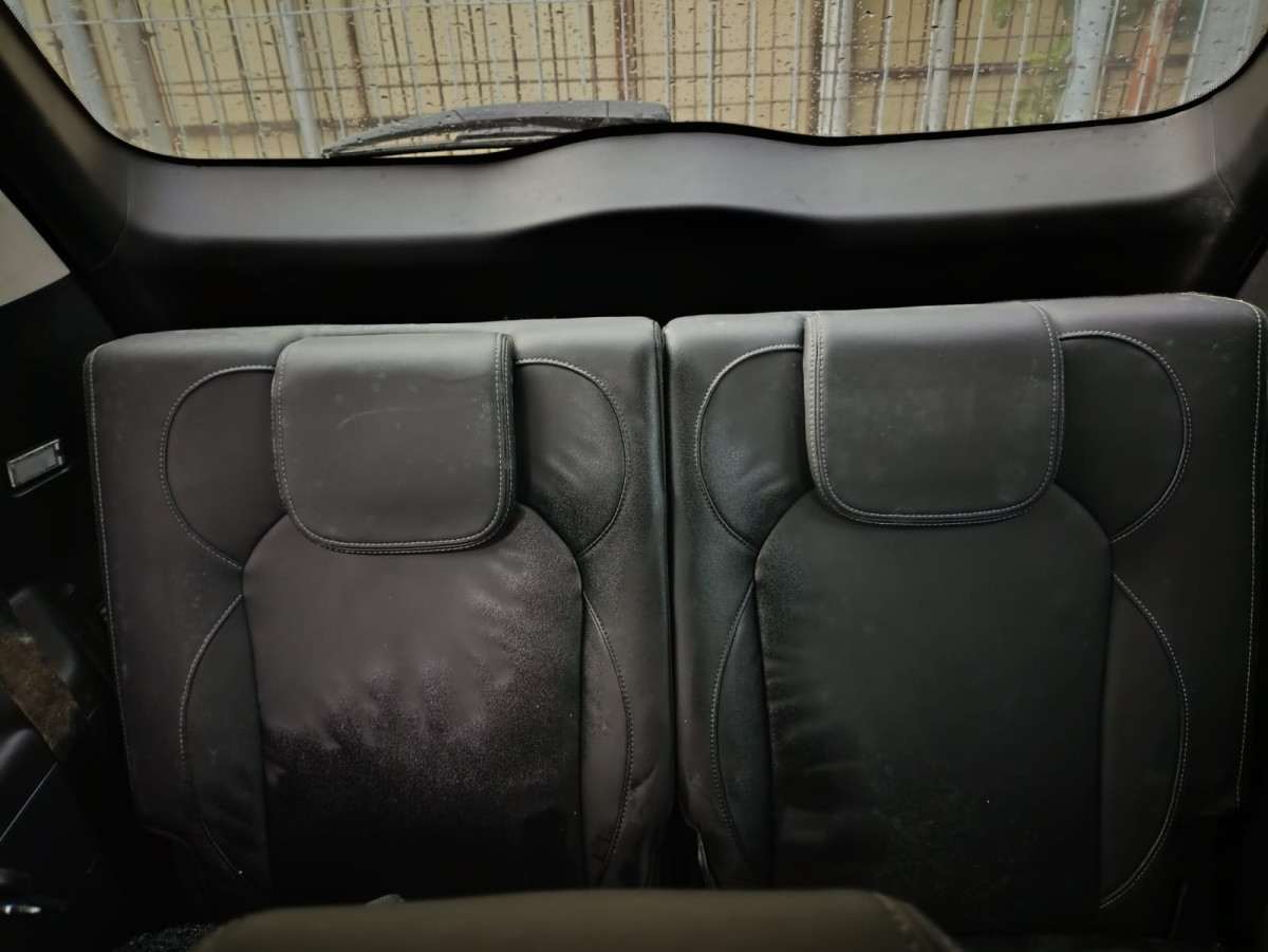 WULING  ALMAZ Almaz 1.5LT LUX + SC CVT (4X2) A/T