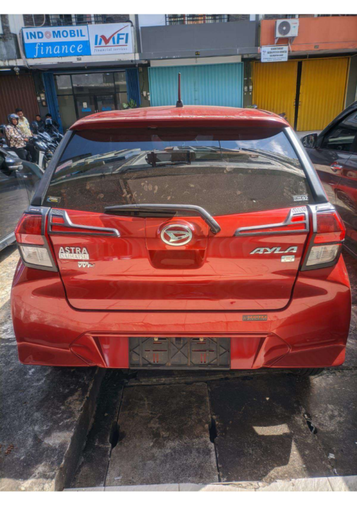 DAIHATSU  AYLA  1.2R