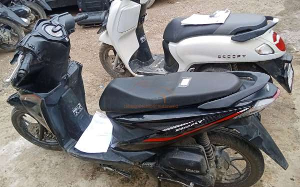 HONDA  BEAT