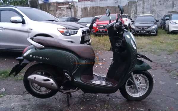 HONDA SCOOPY