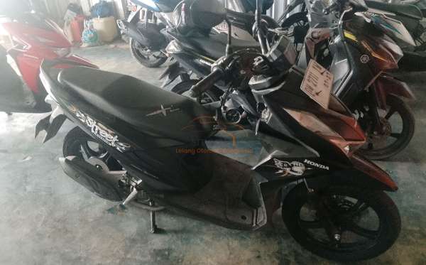 HONDA  BEAT STREET