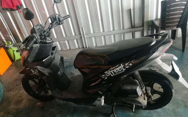 HONDA  BEAT STREET