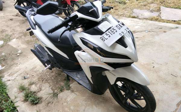 HONDA  VARIO 150