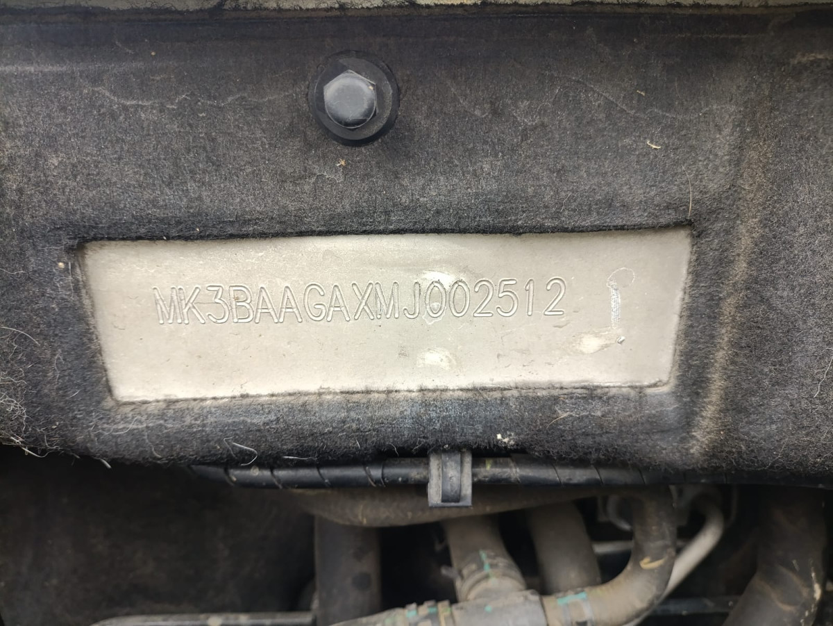 WULING  ALMAZ Almaz 1.5LT LUX + SC CVT (4X2) A/T