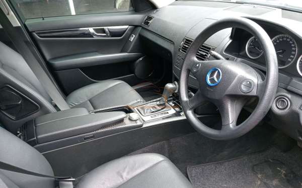 MERCEDES BENZ C 200 CGI