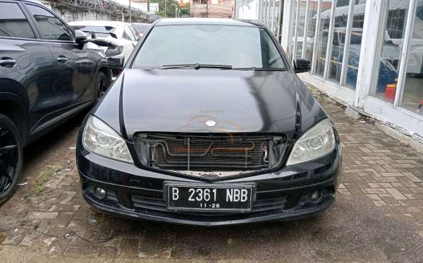 MERCEDES BENZ C 200 CGI