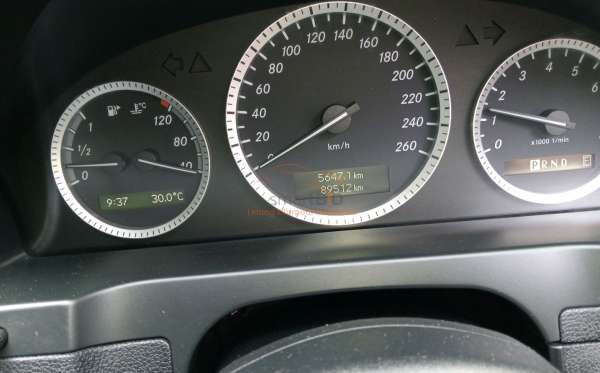 MERCEDES BENZ C 200 CGI