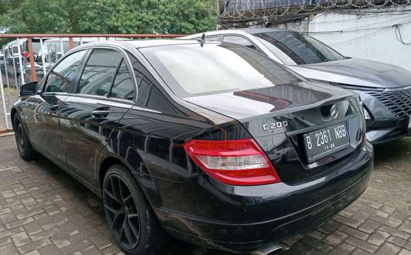 MERCEDES BENZ C 200 CGI