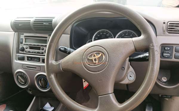 TOYOTA AVANZA 1.3 G