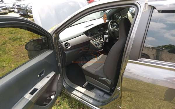 TOYOTA CALYA 1.2 G M/T