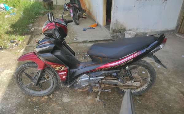 YAMAHA JUPITER Z1 CW