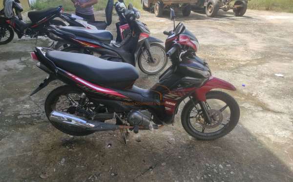 YAMAHA JUPITER Z1 CW