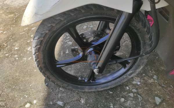 YAMAHA MIO M3 CW