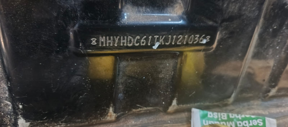 SUZUKI  CARRY  CL PICK UP