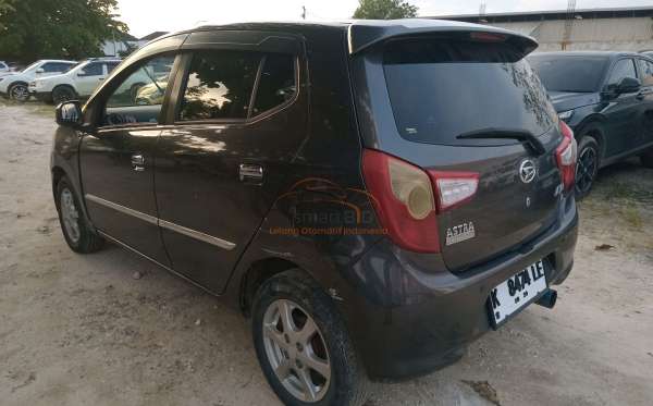 DAIHATSU  AYLA  1.0 X