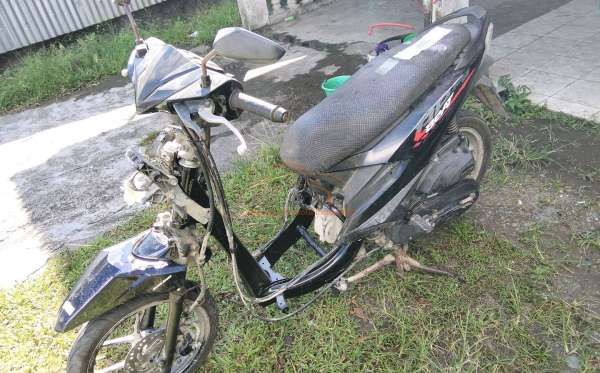 HONDA  BEAT